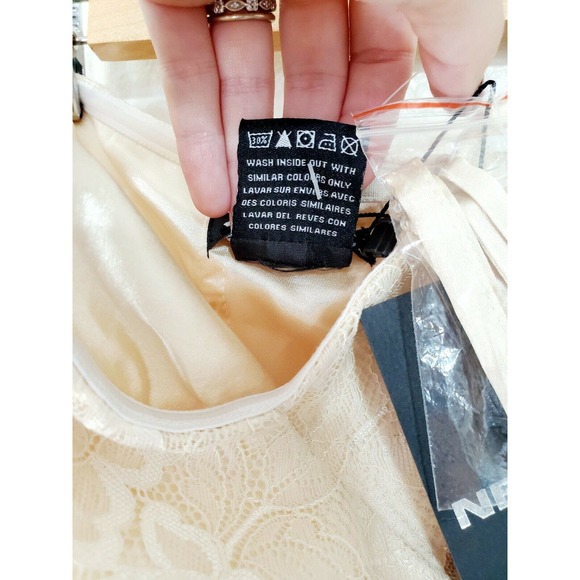 NWT Neslay Paris Cream Floral Jacquard Lace Convertible Sweetheart Dress. Size S - Picture 7 of 9